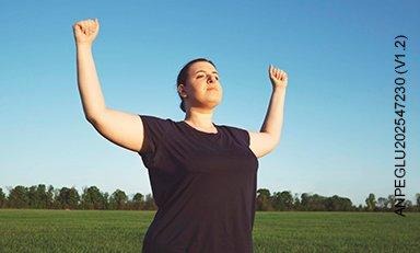 mujer haciendo ejercicio